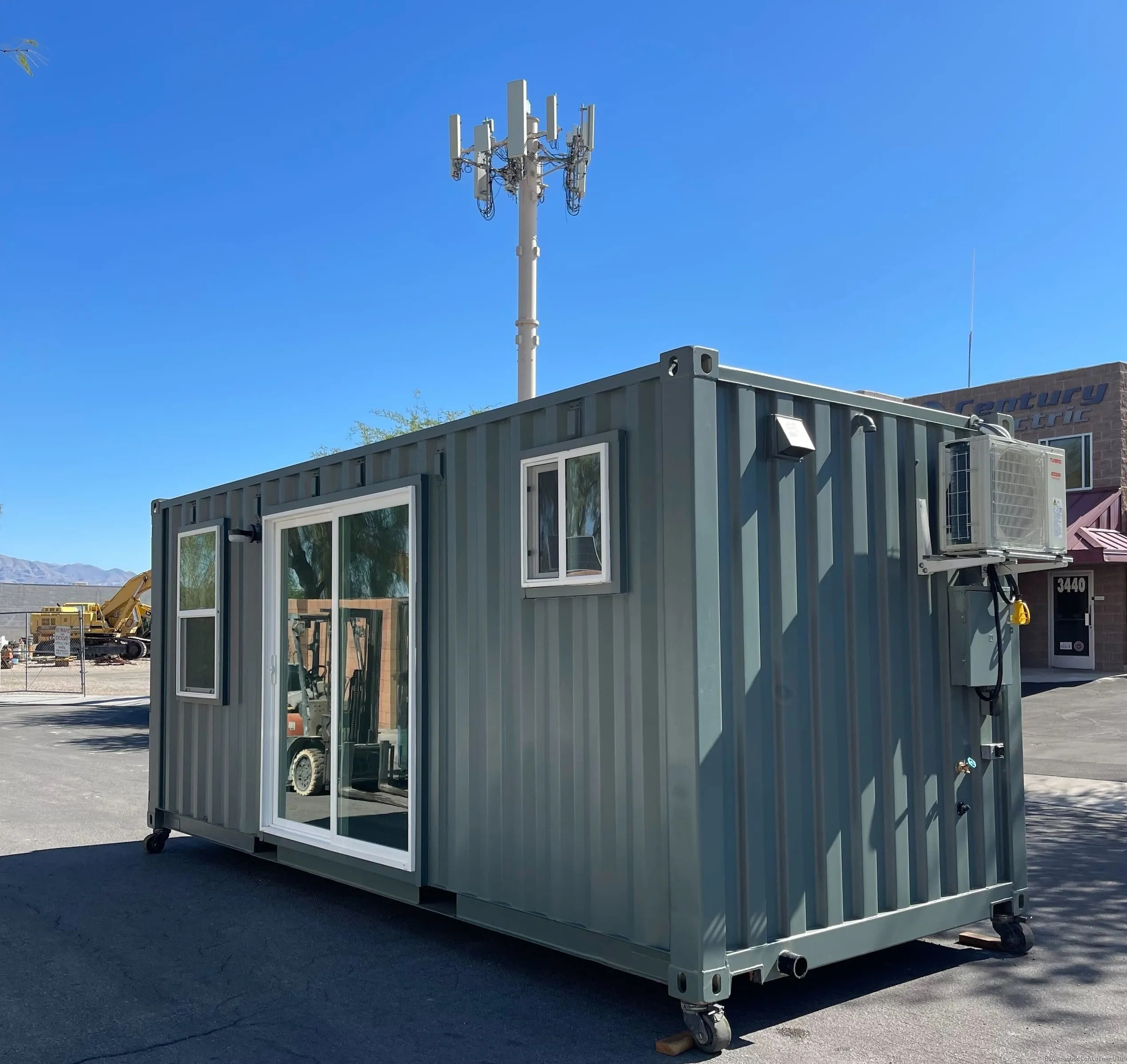 The CUBE 20ft Luxury Container Home